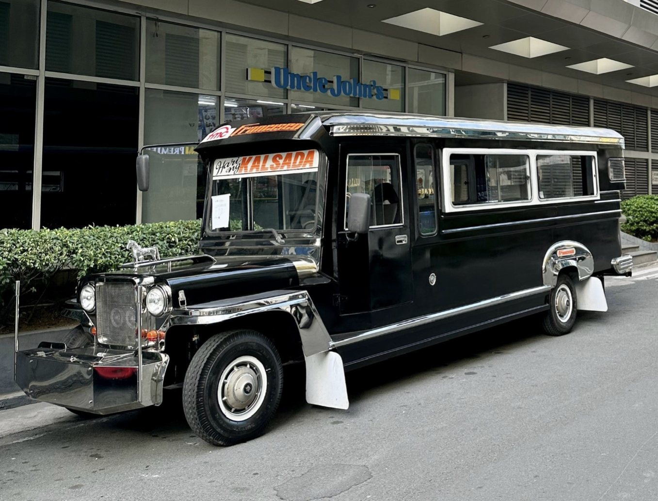 A modern Francisco Passenger Jeepney